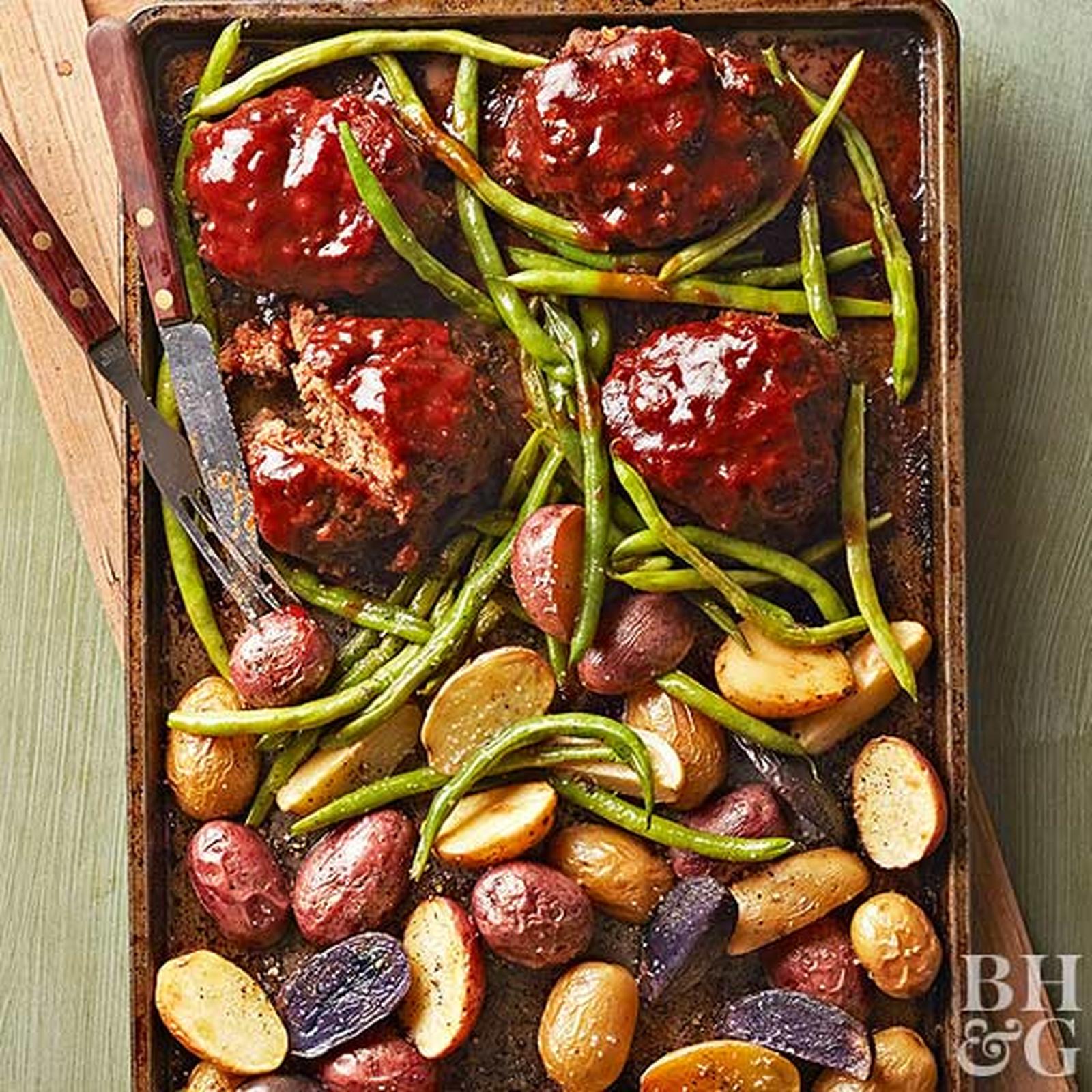 Mini Meat Loaves, Green Beans, and Potatoes